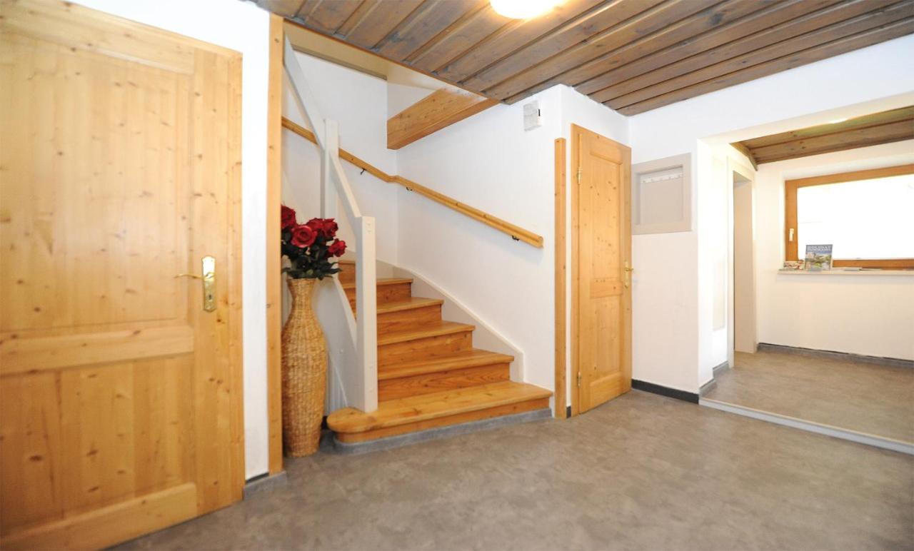 Chalet Gloria - Doppel- Und Mehrbettzimmer Bruck an der Grossglocknerstrasse Luaran gambar