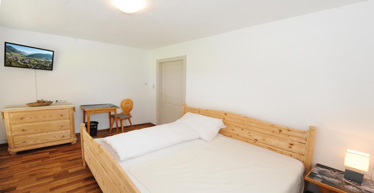 Chalet Gloria - Doppel- Und Mehrbettzimmer Bruck an der Grossglocknerstrasse Luaran gambar