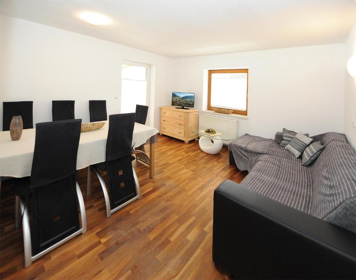 Chalet Gloria - Doppel- Und Mehrbettzimmer Bruck an der Grossglocknerstrasse Luaran gambar