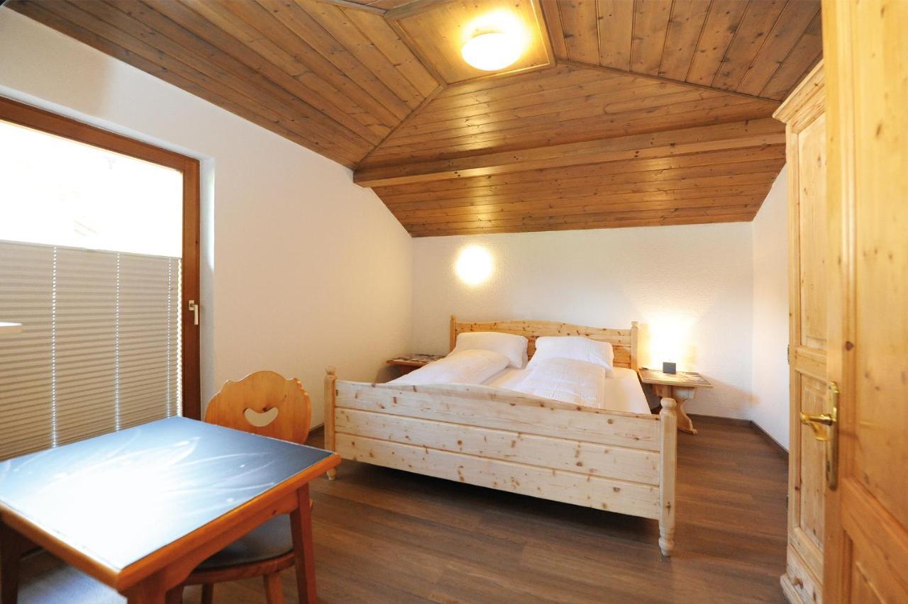 Chalet Gloria - Doppel- Und Mehrbettzimmer Bruck an der Grossglocknerstrasse Luaran gambar